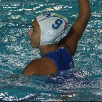 Dafne Bettini in azione con la calottina dell’Italia ai Mondiali U18 di Belgrado